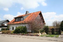 Freistehend, Toplage, Aussicht und Sonne satt !